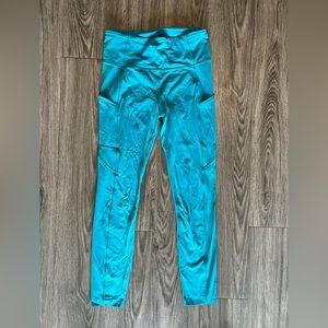Lululemon Fast & Free. Size 6.